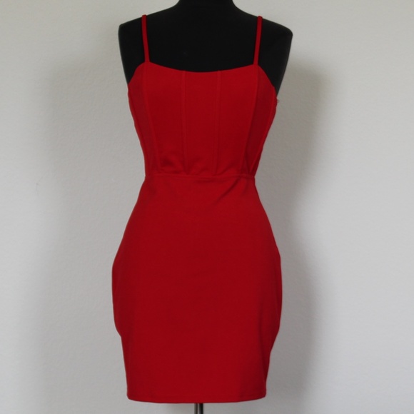 Fashion Nova Dresses & Skirts - FASHION NOVA RED OPEN BACK SIZE L